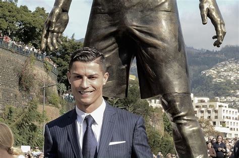 nude cristiano ronaldo|A Nearly Naked Cristiano Ronaldo Shows Off His Super